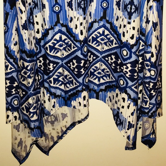 Avenue Maxi Dress 💙 - Picture 5 of 7